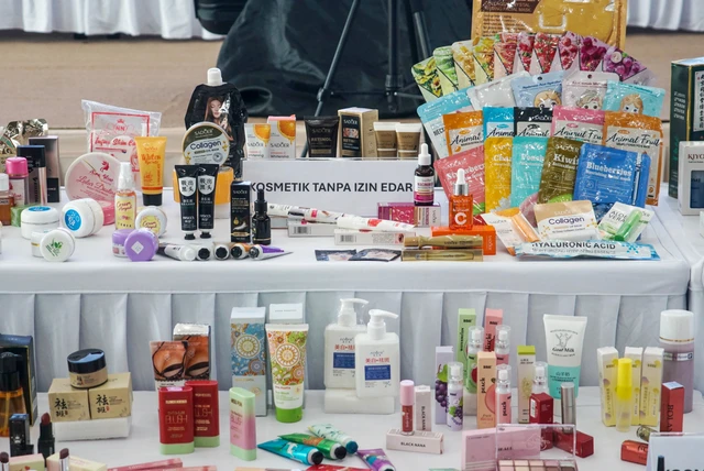 BPOM Temukan 14 Kosmetik Berbahaya, Komisi IX Desak Pengawasan Diperketat